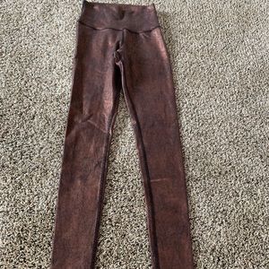 Alo yoga metallic legging
